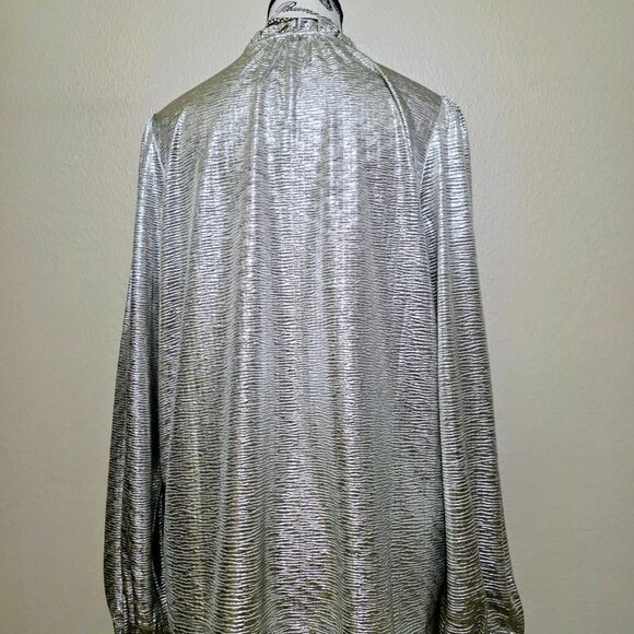 LOFT Silver Metallic Blouse Medium NWT Holiday Party Top - Picture 4 of 5
